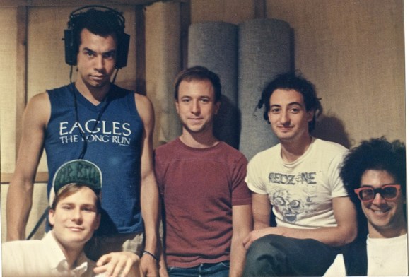 Billy Gould, Chuck Mosley, Matt Wallace, Mike Bordin e Jim Martin